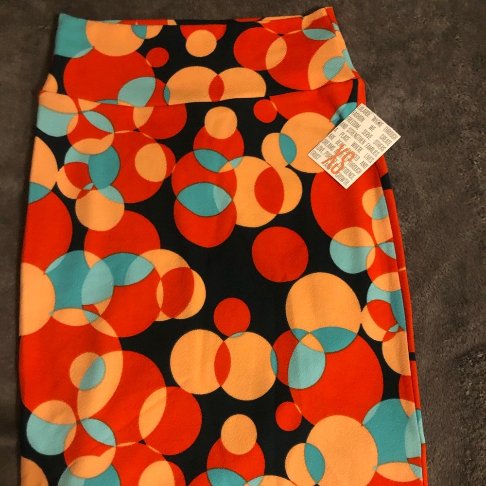Lularoe Cassie skirt
